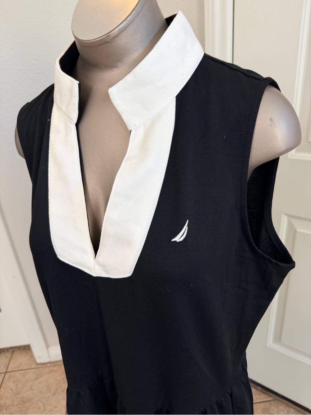 Nautica Black Sleeveless Polo Top with White Contrast Collar
